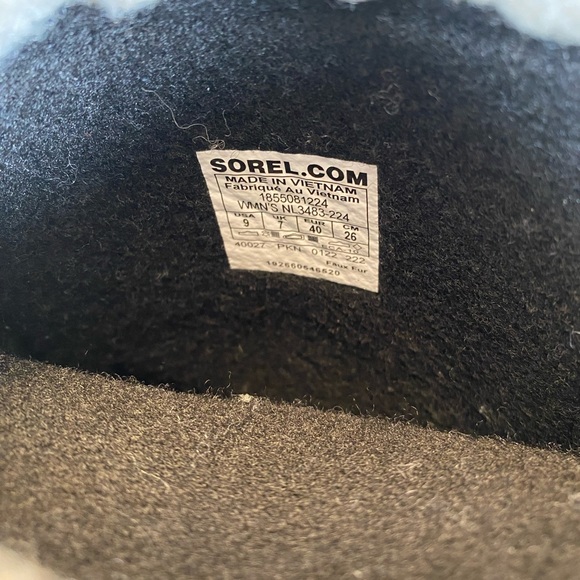 Sorel Winter Carnival Boot Women's size 9 - Picture 9 of 10